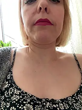 Snapshot of Yourdirtybitch chatting on February 2026 07:35:01 AM Yourdirtybitch online show from February 2026 07:35:01 AM