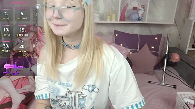 MeowkaKitty online show from November 2025 02:13:02 AM