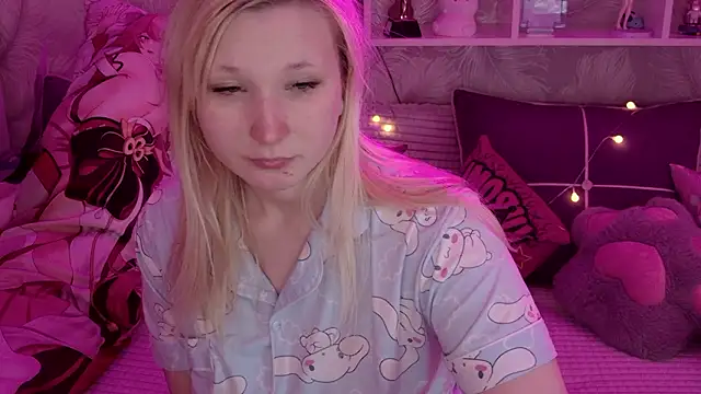 MeowkaKitty online show from February 2026 03:03:01 AM