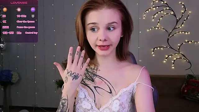 Britney Lynch online show from January 2025 08:37:02 PM