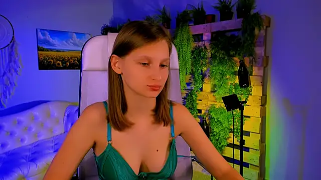 EllaHorton online show from November 2025 09:41:02 AM