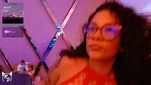 paula daniela1 online show from July 2026 11:42:02 PM
