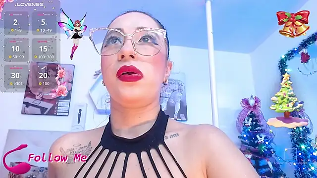 Dagny beker online show from December 2025 08:17:01 PM