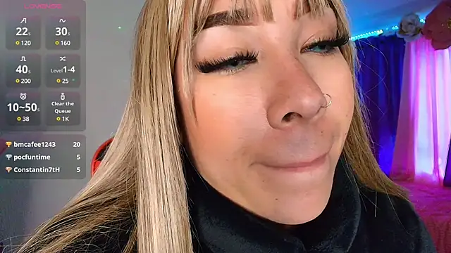 Snapshot of leahtemptation3 chatting on February 2025 02:36:01 PM leahtemptation3 online show from February 2025 02:36:01 PM