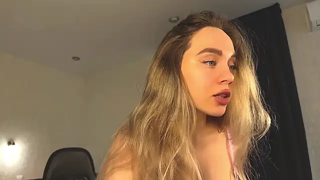 hotexclusive  online show from February 2025 04:10:02 AM