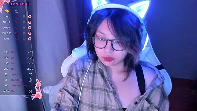 maydaykimmy online show from December 2025 09:44:01 PM