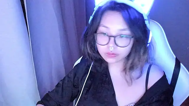 maydaykimmy online show from May 2026 08:38:02 PM
