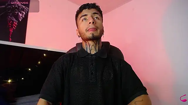 JuanCamiilo 66 online show from February 2025 07:27:02 PM