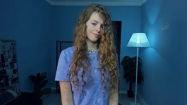 Snapshot of RayaNenlia chatting on February 2026 06:26:01 AM RayaNenlia online show from February 2026 06:26:01 AM