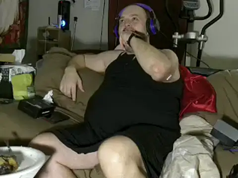 Snapshot of caressonnous chatting on December 2024 12:22:01 AM caressonnous online show from December 2024 12:22:01 AM