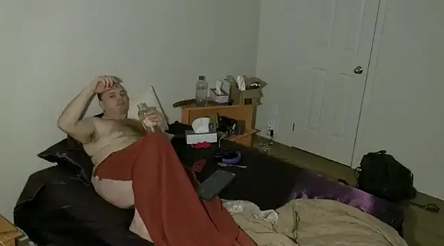 Snapshot of caressonnous chatting on January 2025 12:25:02 AM caressonnous online show from January 2025 12:25:02 AM