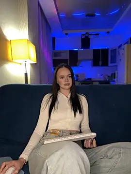 DinaTasty online show from October 2025 07:03:01 PM