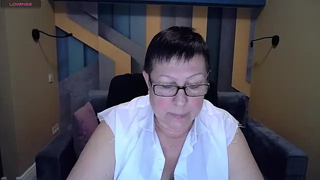 BarbaraTurners online show from January 2025 09:47:01 PM