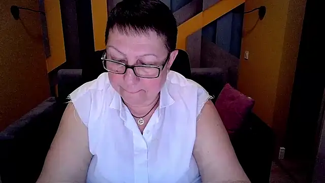 BarbaraTurners online show from March 2025 06:29:01 PM