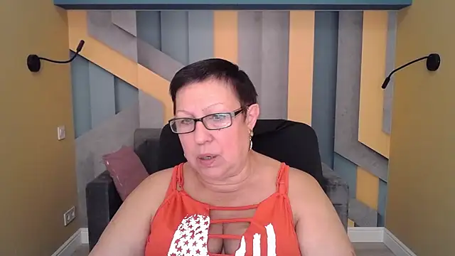 BarbaraTurners online show from September 2025 06:46:01 PM