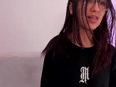 noemi foxxx online show from March 2025 04:02:02 AM