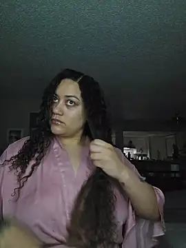 Snapshot of honeeyyy_pot chatting on November 2025 07:03:01 AM honeeyyy pot online show from November 2025 07:03:01 AM