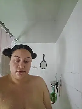 Snapshot of honeeyyy_pot chatting on November 2025 08:51:05 AM honeeyyy pot online show from November 2025 08:51:05 AM