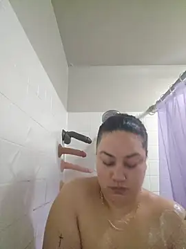 Snapshot of honeeyyy_pot chatting on January 2026 10:48:02 PM honeeyyy pot online show from January 2026 10:48:02 PM