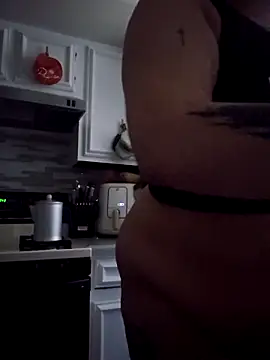 Snapshot of honeeyyy_pot chatting on February 2026 05:42:02 PM honeeyyy pot online show from February 2026 05:42:02 PM