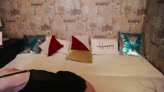 Unusual G online show from April 2026 05:27:01 AM