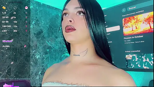 Emmaa Saenz  online show from October 2025 08:52:01 PM