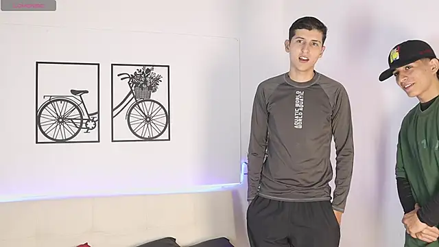 Crazy nigth01 online show from October 2025 07:14:02 PM