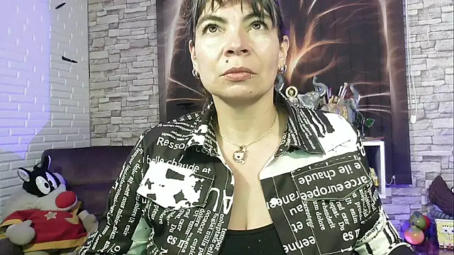 Snapshot of charlotedoll chatting on September 2025 03:50:02 AM charlotedoll online show from September 2025 03:50:02 AM