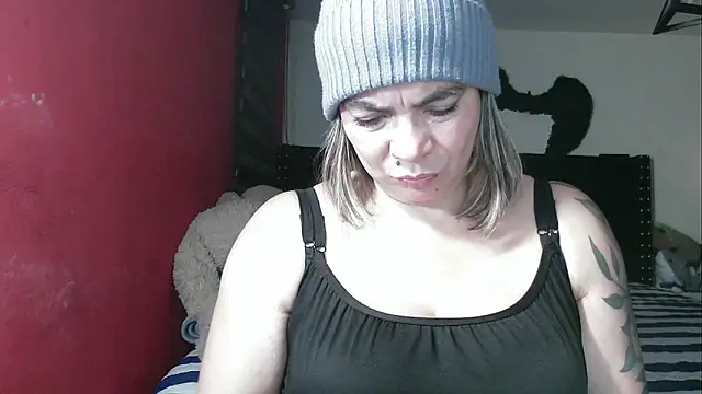 charlotedoll online show from February 2026 01:42:02 AM