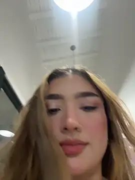 Snapshot of Arianavillada chatting on December 2025 02:38:01 AM Arianavillada online show from December 2025 02:38:01 AM