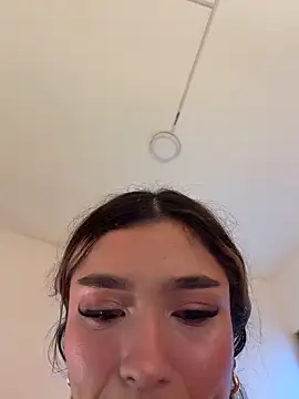 Arianavillada online show from February 2026 06:26:01 AM