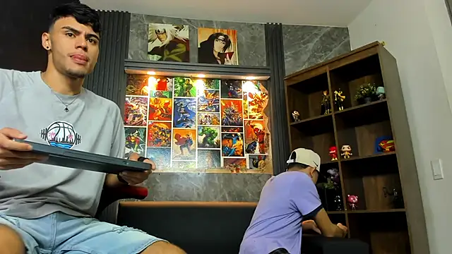 liam genner  online show from March 2025 08:00:02 PM