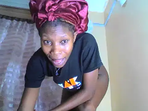 Snapshot of smallnaughtygirl chatting on January 2025 09:36:02 AM smallnaughtygirl online show from January 2025 09:36:02 AM