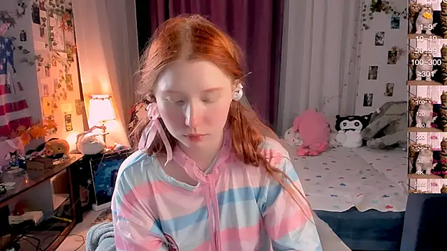 CallMeEffy1 online show from December 2024 10:43:01 PM