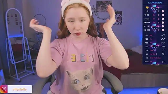 CallMeEffy1 online show from March 2026 04:32:02 PM