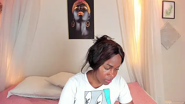 Kenia Montez online show from January 2025 05:20:02 AM