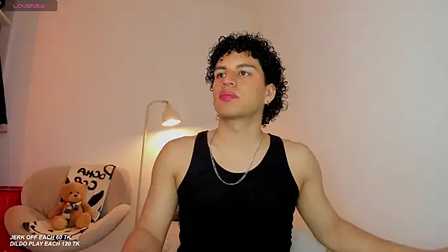 Curlblue online show from November 2025 01:05:02 AM