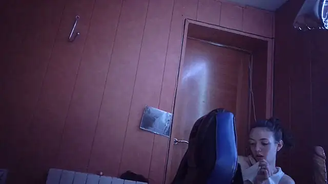 Lia Y PatrickX online show from February 2025 05:34:01 PM