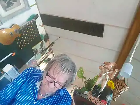 Snapshot of WillCum4Unow chatting on January 2025 09:50:01 PM WillCum4Unow online show from January 2025 09:50:01 PM