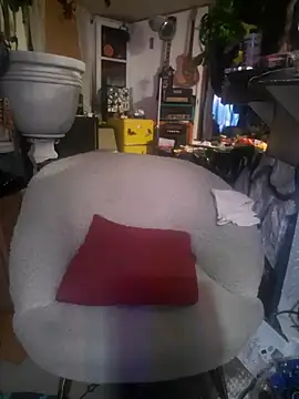 Snapshot of WillCum4Unow chatting on February 2025 03:42:02 AM WillCum4Unow online show from February 2025 03:42:02 AM