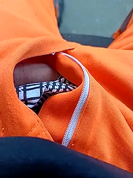 vadszex31 online show from October 2025 07:20:01 AM