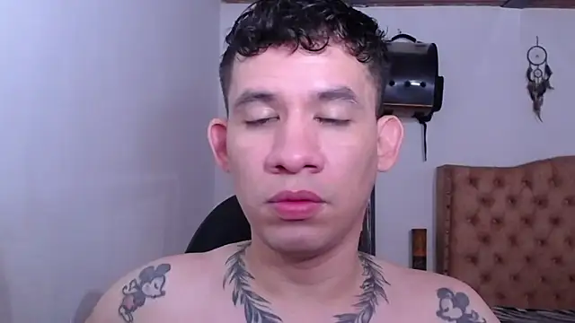 cute eidenx online show from May 2026 04:16:01 PM