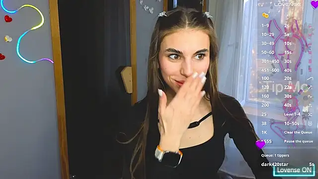 Snapshot of EmmyGreans chatting on March 2025 12:34:01 PM EmmyGreans online show from March 2025 12:34:01 PM