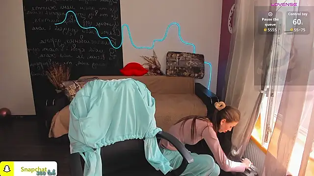 EmmyGreans online show from March 2026 07:26:02 AM