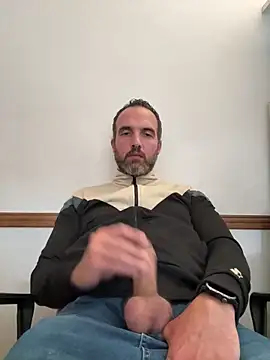 leon3875 online show from March 2026 03:19:02 PM