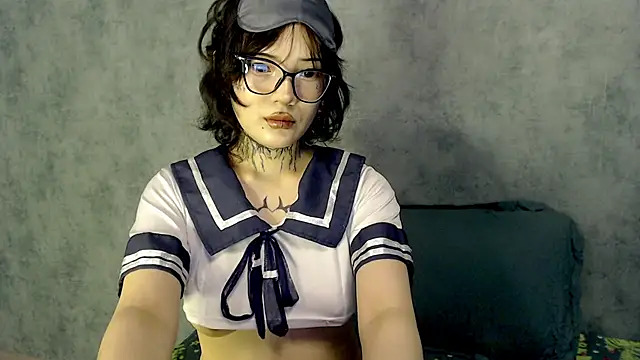 Snapshot of LizzieLight chatting on December 2024 03:40:02 AM LizzieLight online show from December 2024 03:40:02 AM