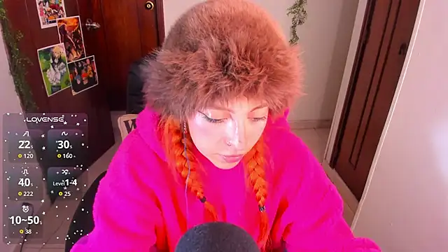 Snapshot of Violetaarey chatting on January 2026 11:29:01 PM Violetaarey online show from January 2026 11:29:01 PM