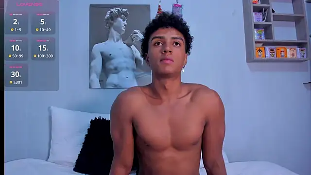 MagnusKing  online show from November 2025 11:36:02 PM