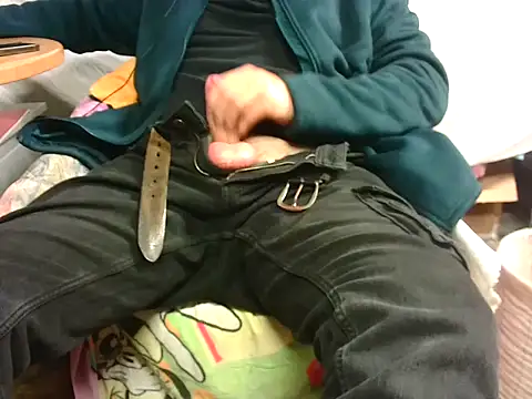 Giulio35 Pika online show from November 2025 05:50:02 PM