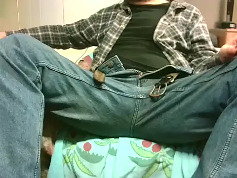 Giulio35 Pika online show from January 2026 05:05:01 PM